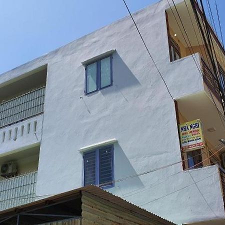 SPOT ON 1021 Dai Thang Motel Da Nang Bagian luar foto