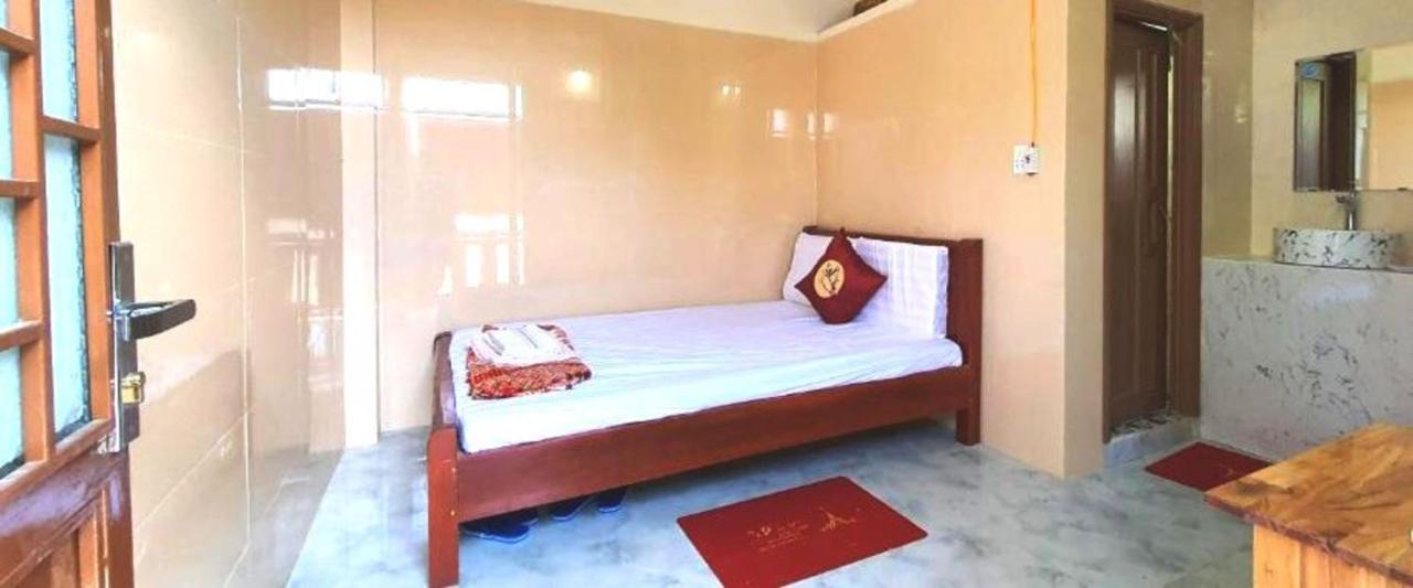 SPOT ON 1021 Dai Thang Motel Da Nang Bagian luar foto