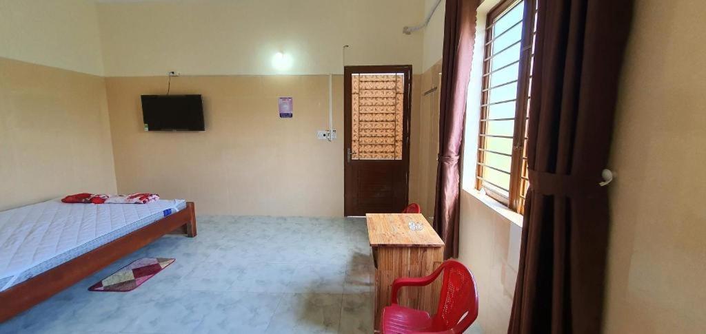 SPOT ON 1021 Dai Thang Motel Da Nang Bagian luar foto